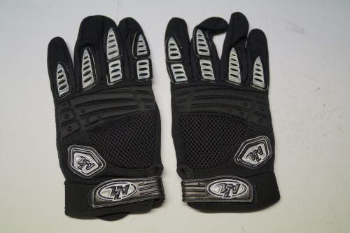 Handschoenen zwart (maten L en XL)
