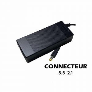 Acculader 48V 54.6V / 2A (DC connector 5.5*2.1)